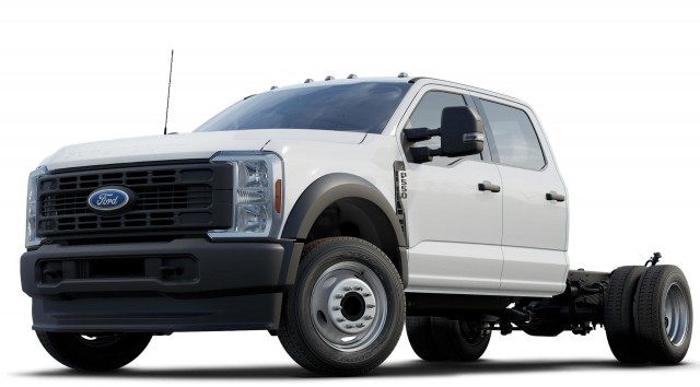 2024 Ford Super Duty F-550 DRW XL