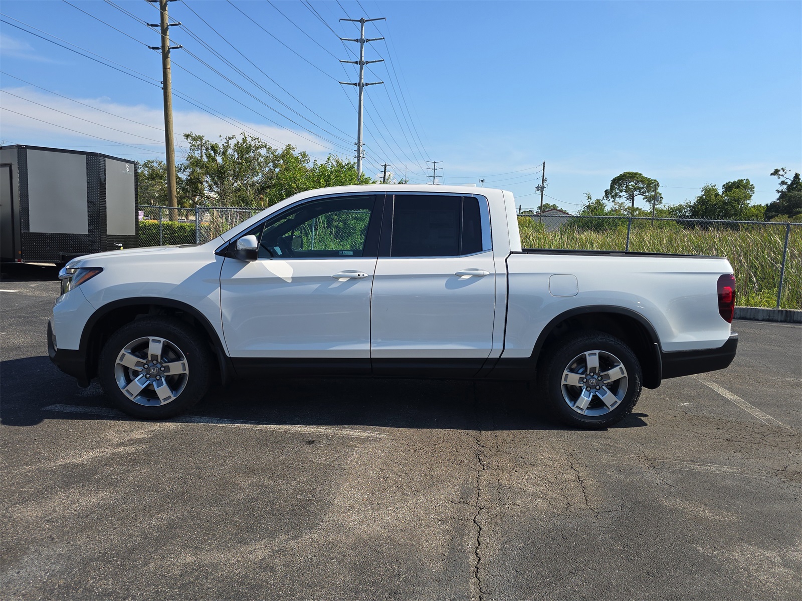 2025 Honda Ridgeline RTL photo 6