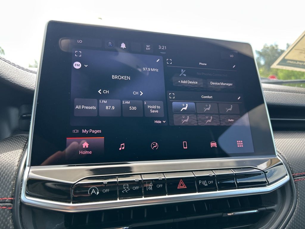 2024 Jeep Compass Trailhawk photo 25