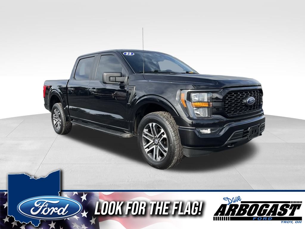2023 Ford F-150 XL's photo