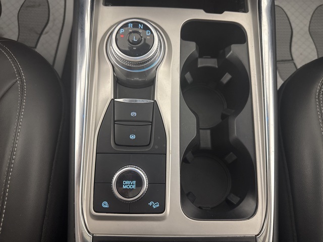 2022 Ford Explorer XLT photo 17