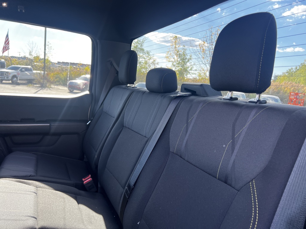 2025 Ford F-150 STX photo 9