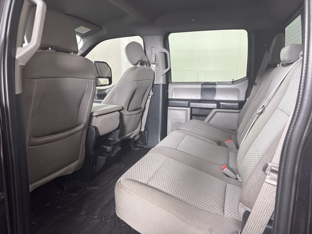 2019 Ford F-150 XLT photo 12