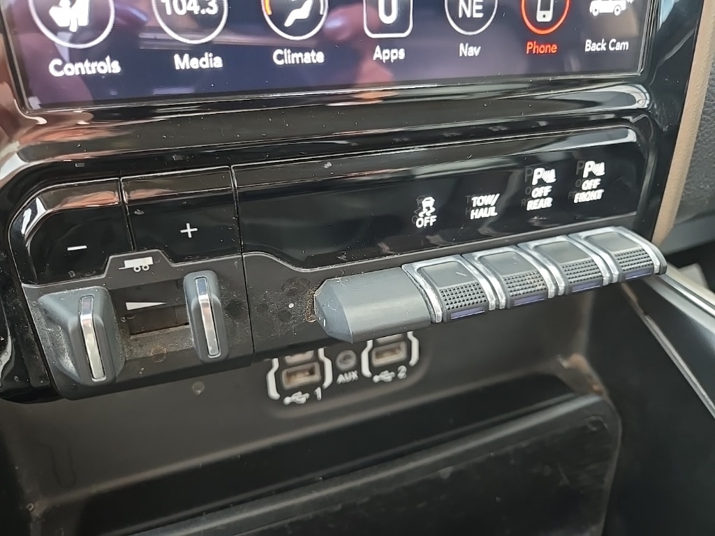 2020 Ram 1500 Laramie photo 64