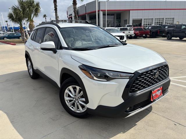 2024 Toyota Corolla Cross LE