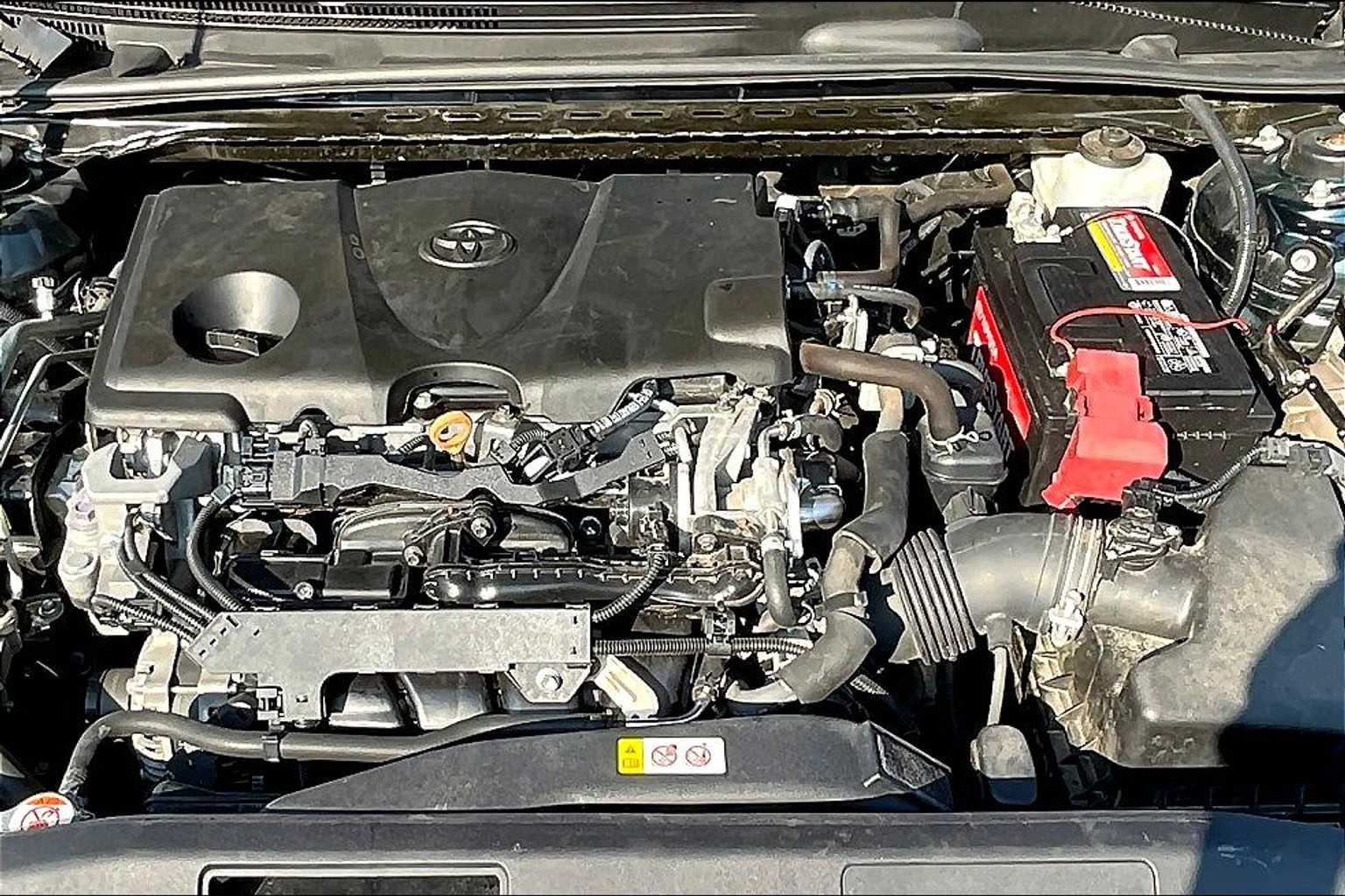 2019 Toyota Camry SE photo 28