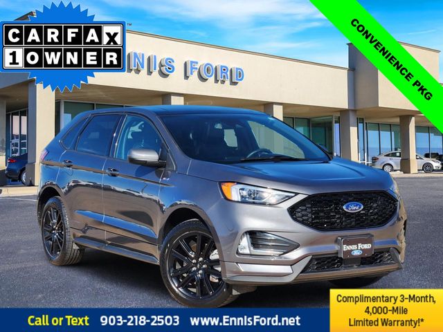 2023 Ford Edge ST-Line's photo