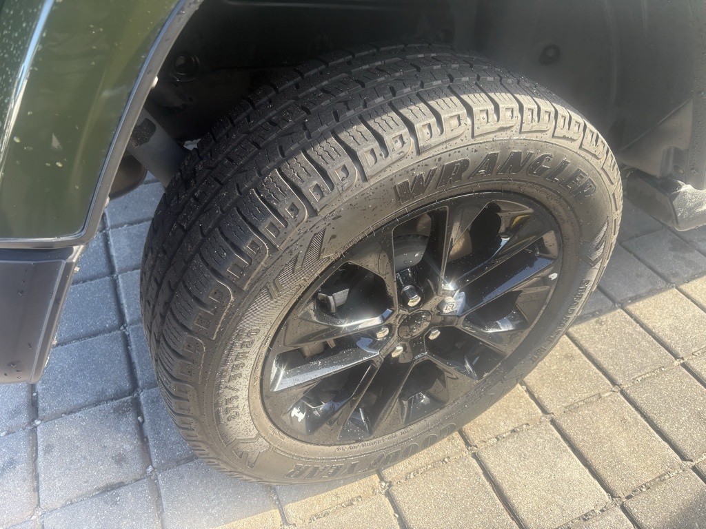 2021 Jeep Wrangler Unlimited Sahara 4xe photo 19
