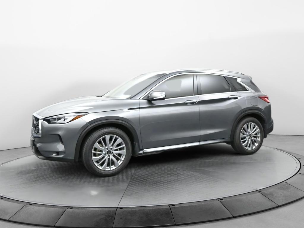 2025 Infiniti QX50 Luxe photo 2