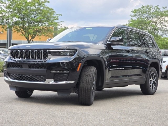 2025 Jeep Grand Cherokee Limited photo 16
