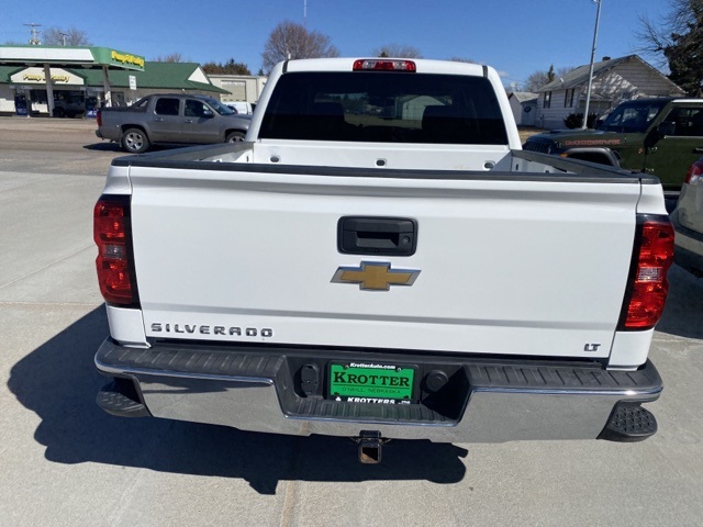2016 Chevrolet Silverado 1500 LT photo 3
