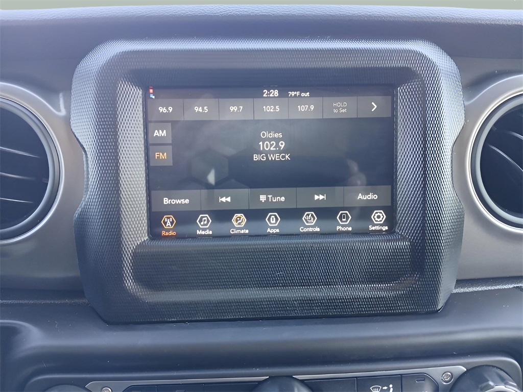 2023 Jeep Wrangler Sport S photo 14