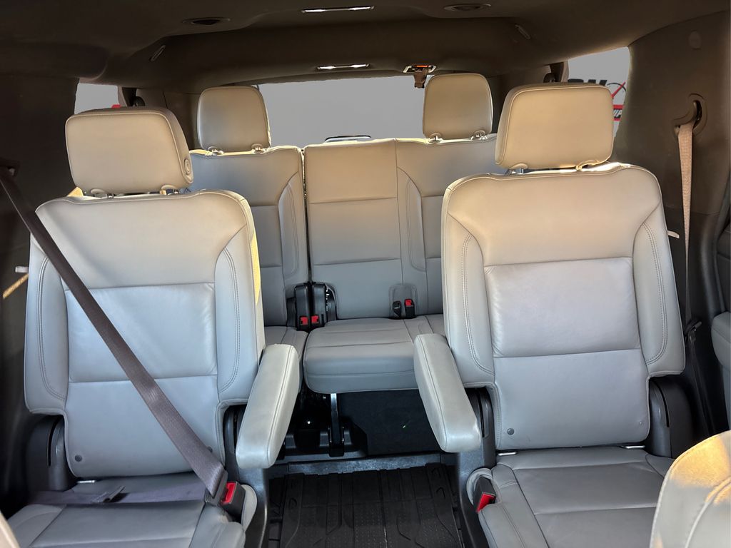 2021 Chevrolet Tahoe LT photo 16