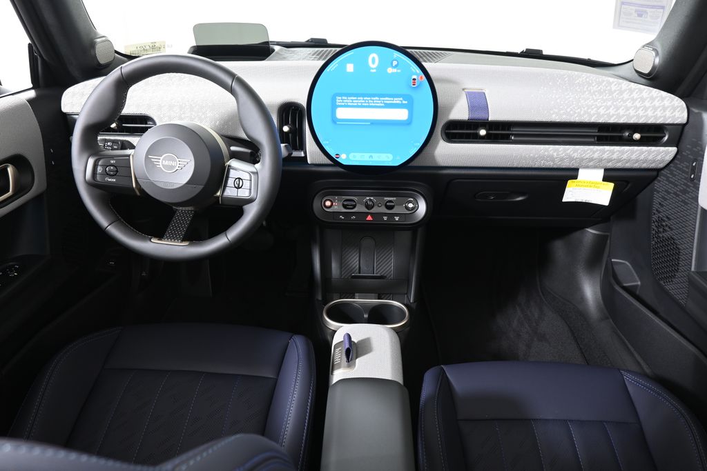 2026 Mini Cooper Convertible Iconic photo 3