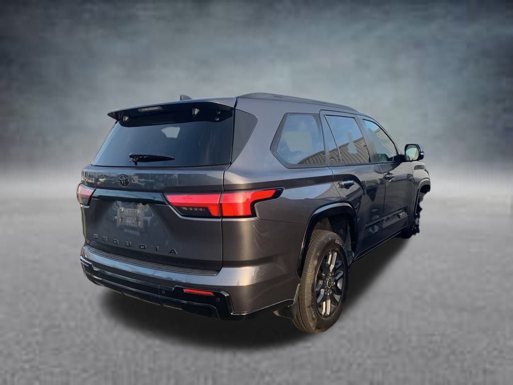 2024 Toyota Sequoia Platinum photo 2