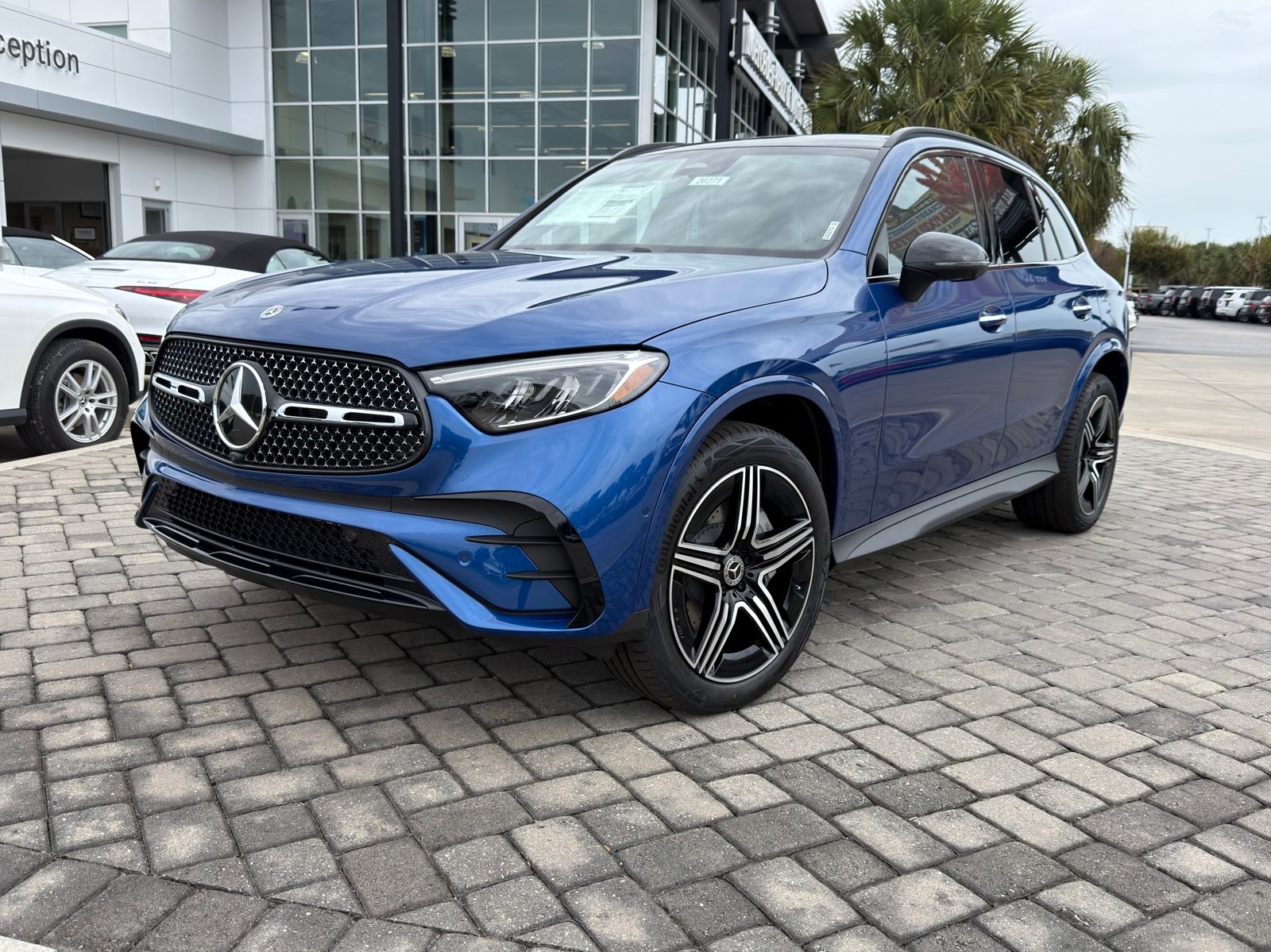 2026 Mercedes-Benz GLC Base's photo