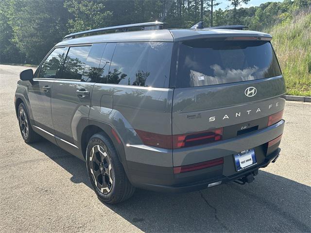 2025 Hyundai Santa Fe SEL photo 3