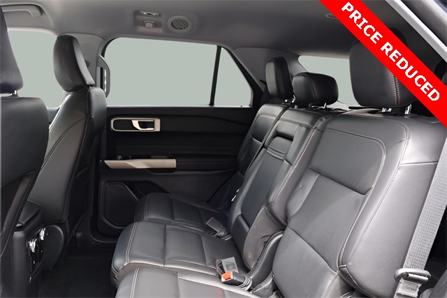 2022 Ford Explorer XLT photo 6