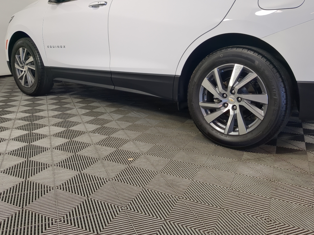 2023 Chevrolet Equinox Premier photo 3