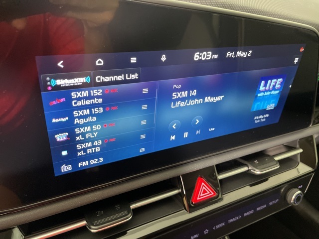 2025 Kia Niro EX photo 20