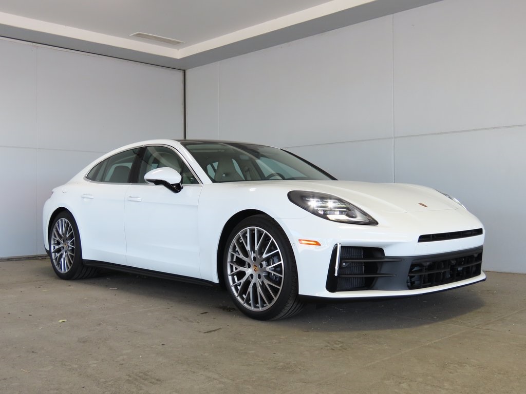2024 Porsche Panamera 4 photo 5