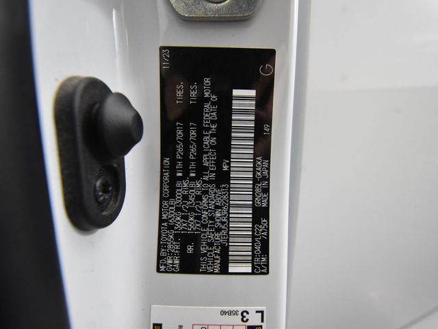 2024 Toyota 4Runner TRD Off-Road Premium photo 46