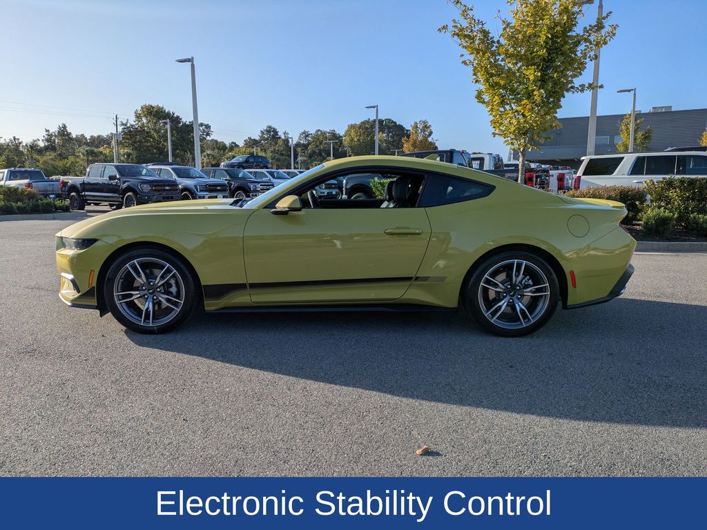 2025 Ford Mustang EcoBoost Premium photo 7