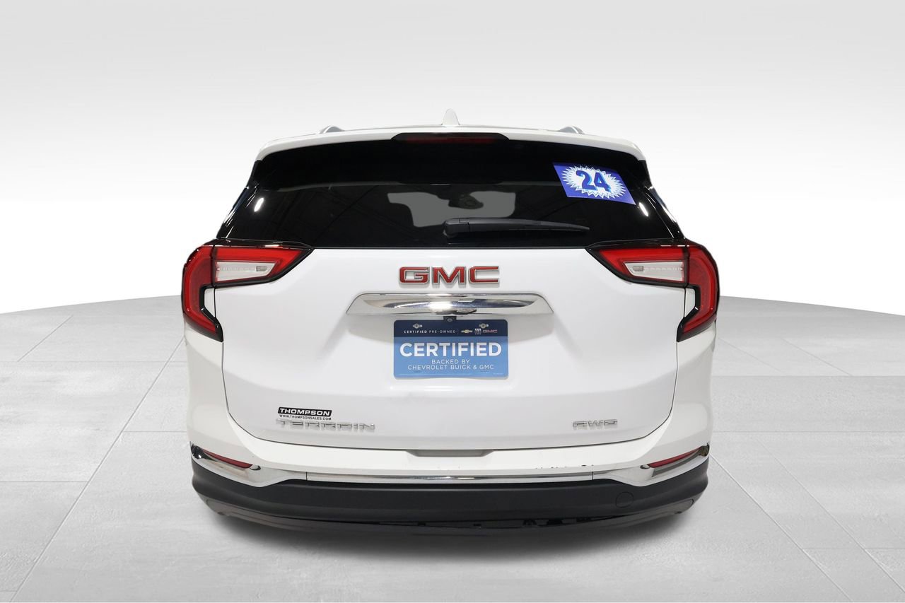 2024 Gmc Terrain SLT photo 3