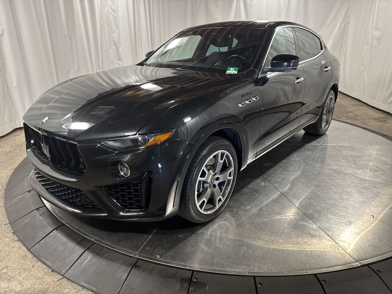 2023 Maserati Levante Modena's photo