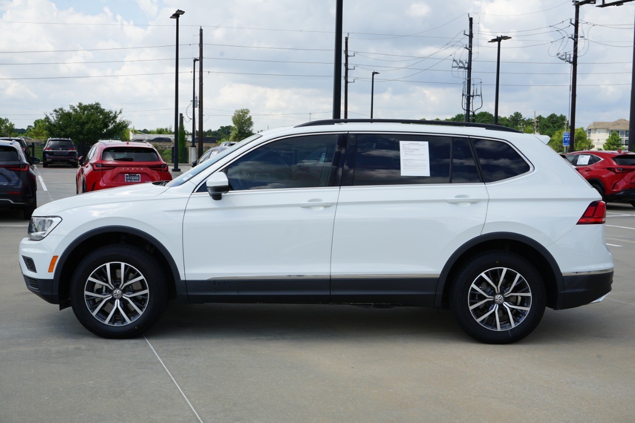 2020 Volkswagen Tiguan SEL photo 5