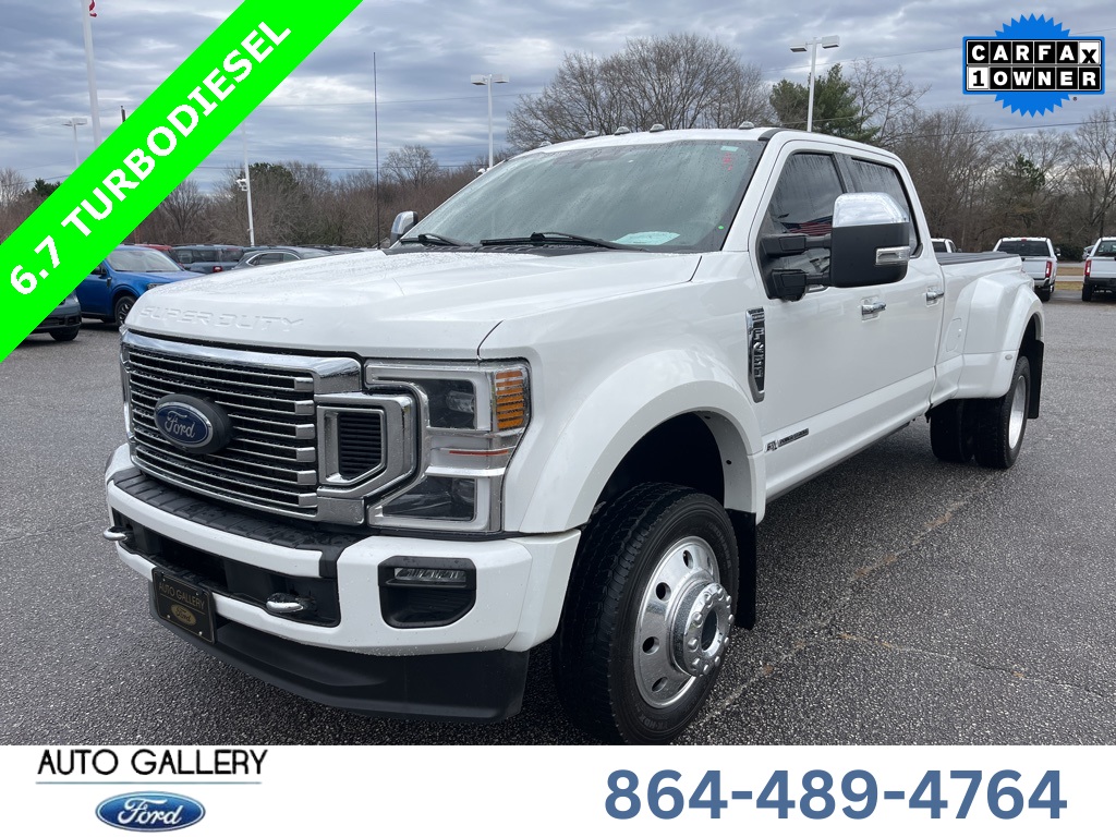 2021 Ford F-450 Super Duty Platinum's photo