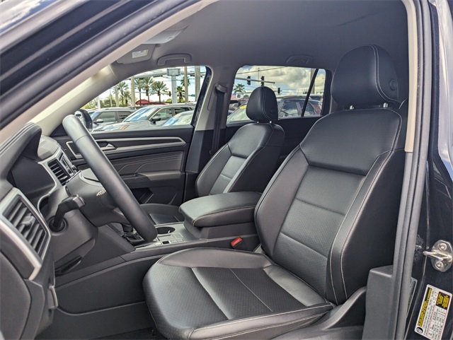 2022 Volkswagen Atlas SE photo 4