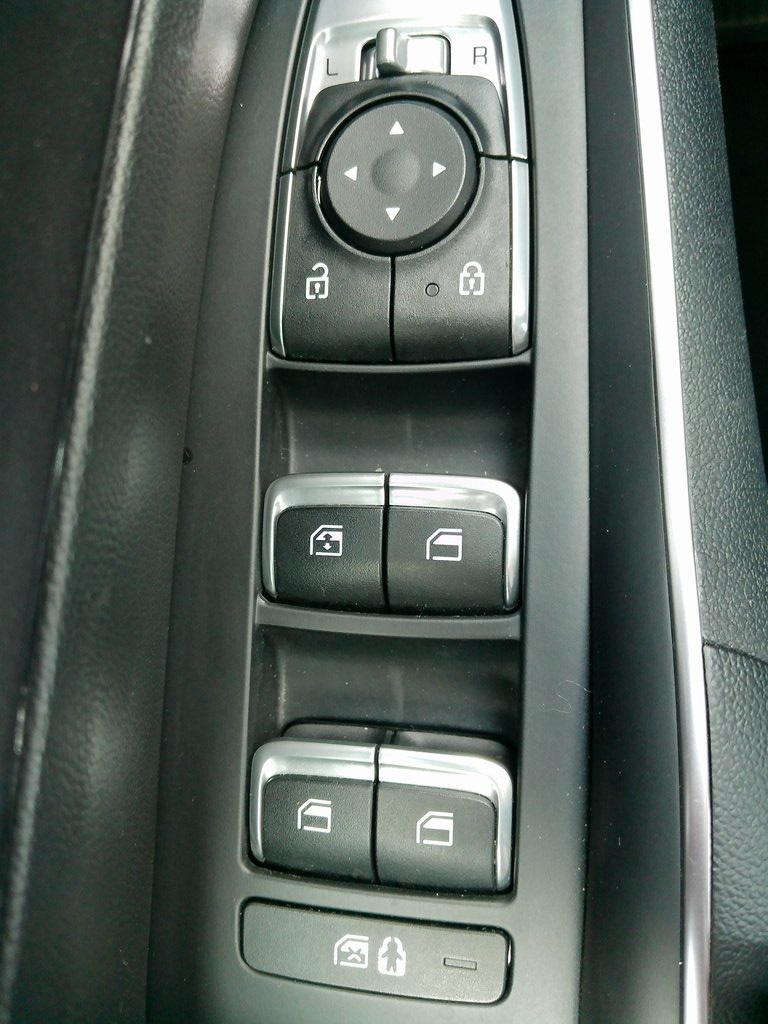 2023 Kia Sorento LX photo 41
