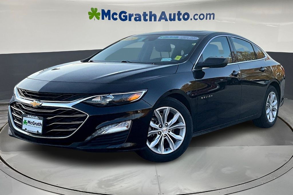 2024 Chevrolet Malibu 1LT photo 3