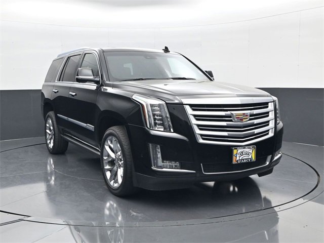 2019 Cadillac Escalade Platinum photo 3