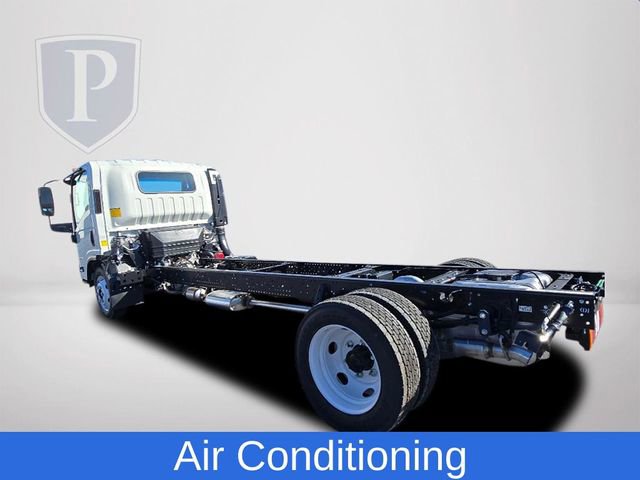2025 Chevrolet Silverado 4500HD photo 6