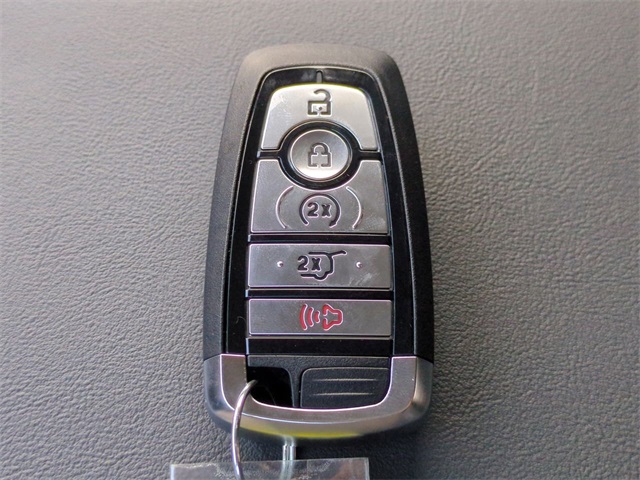 2025 Ford Explorer photo 23