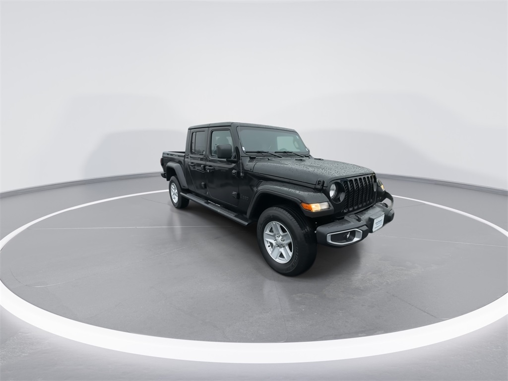 2023 Jeep Gladiator Sport photo 2