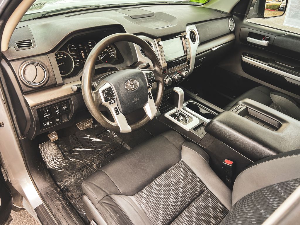 2020 Toyota Tundra SR5 Grade photo 17