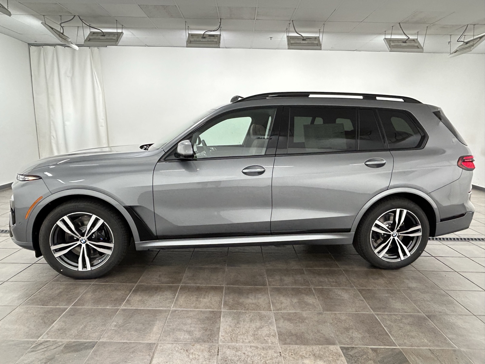 2026 Bmw X7 xDrive40i photo 2
