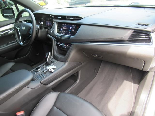 2021 Cadillac XT6 Luxury photo 9