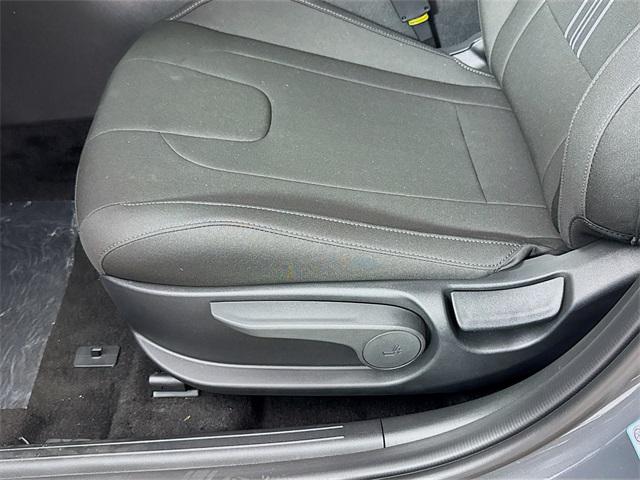 2025 Hyundai Elantra Hybrid SEL Sport photo 27