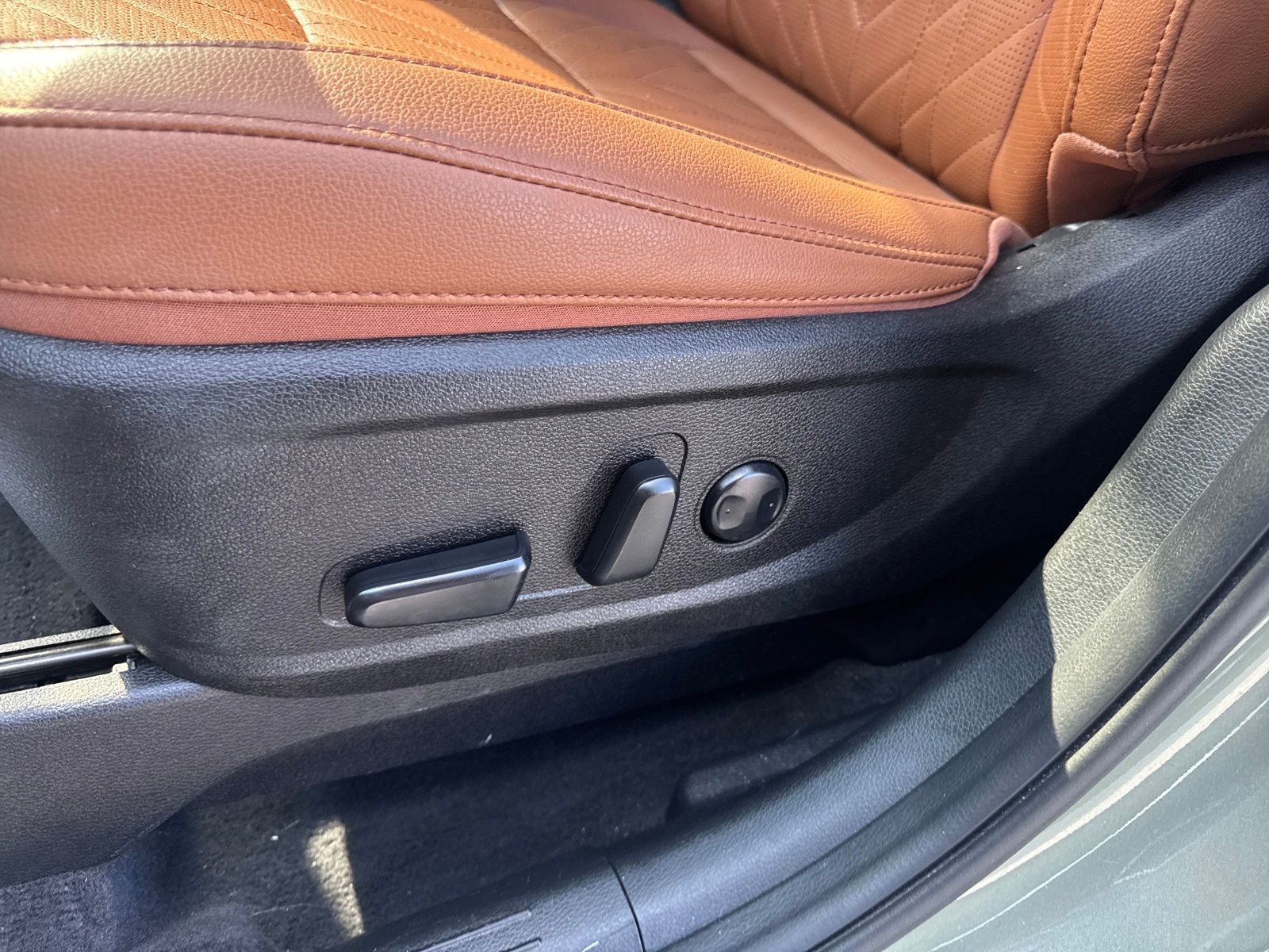 2024 Kia Telluride EX X-Line photo 24