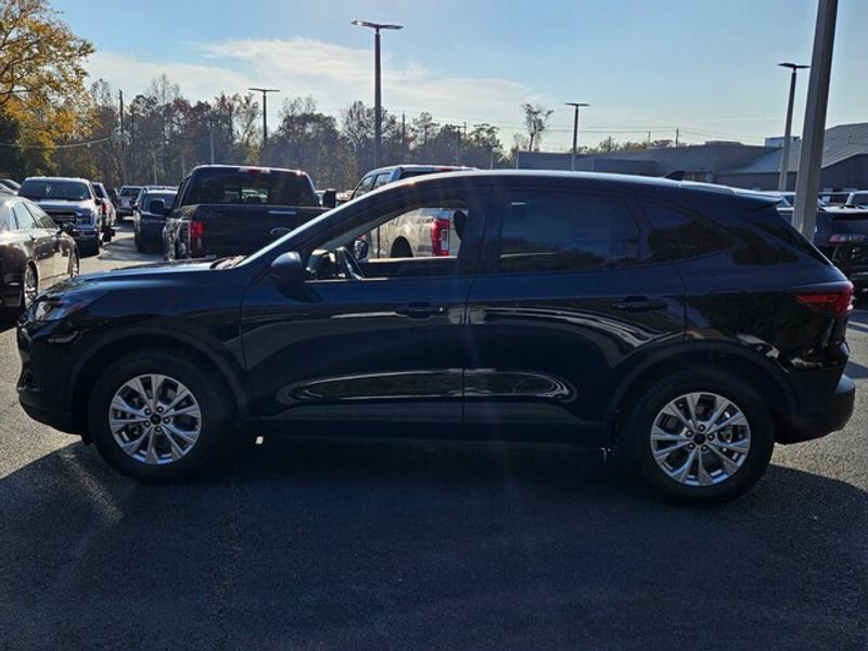 2026 Ford Escape Active photo 4