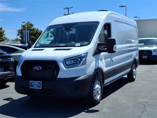2025 Ford Transit Van Base's photo