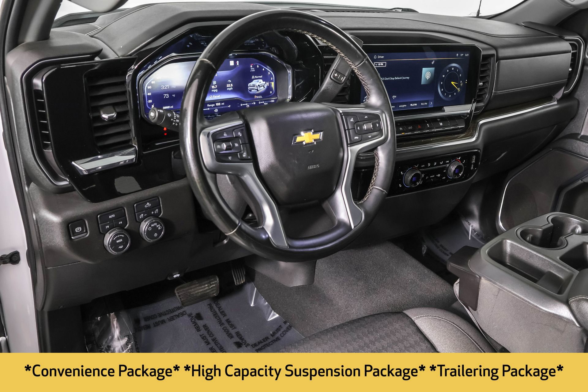 2023 Chevrolet Silverado 1500 LT photo 2