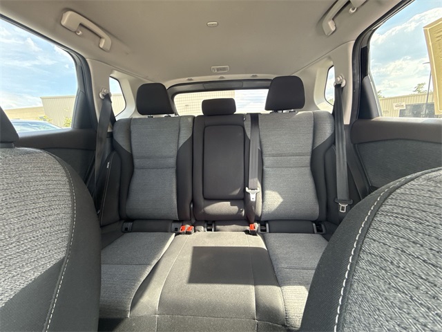 2022 Nissan Rogue S photo 21