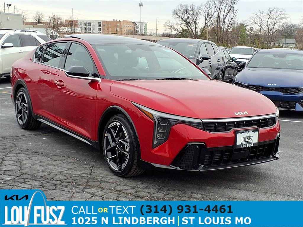 2025 Kia K4 GT-Line's photo