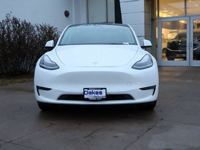 Used 2022 Tesla Model Y Long Range with VIN 7SAYGDEE9NF443754 for sale in Kansas City