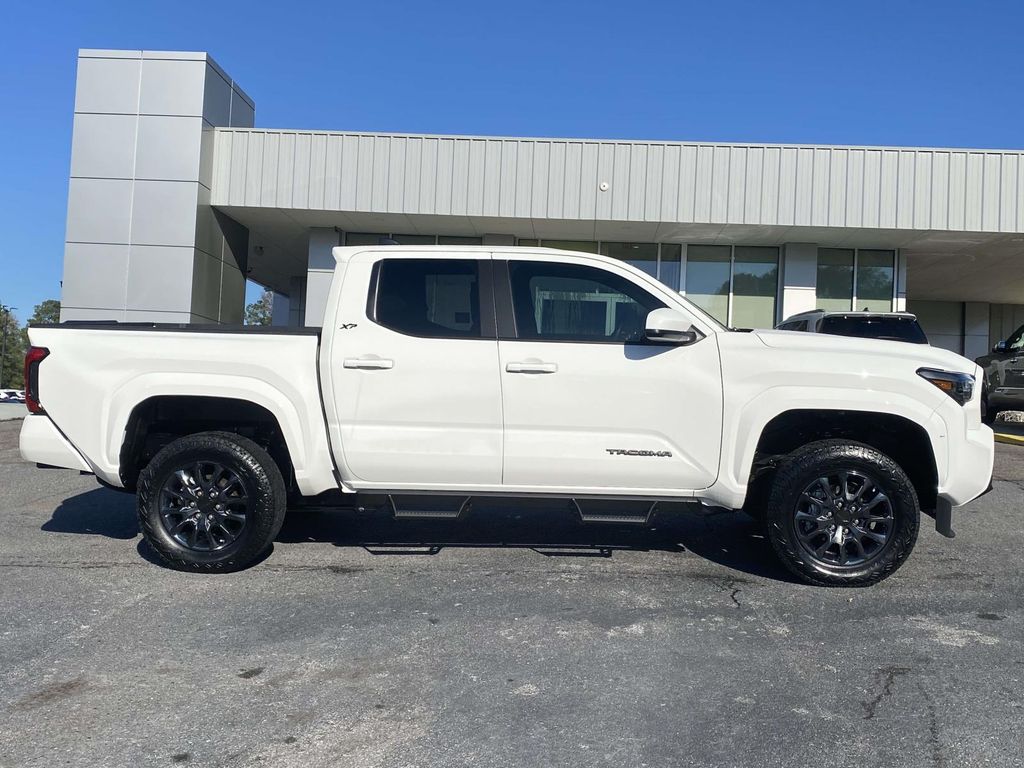 2025 Toyota Tacoma SR5 photo 2